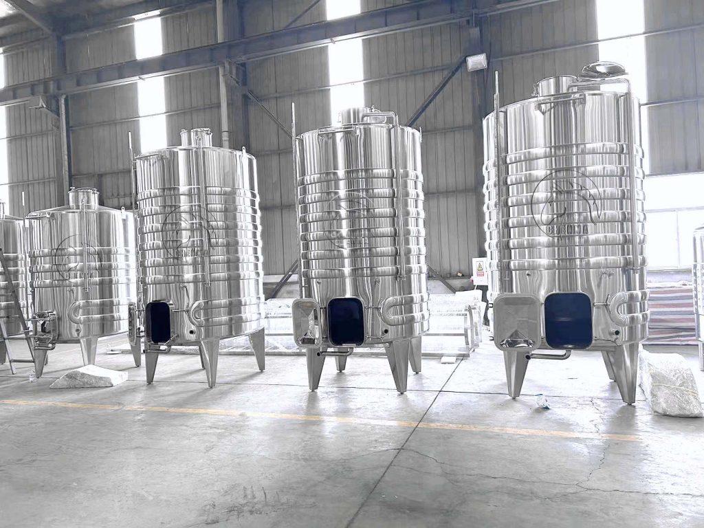 3000L and 5000L Red Wine Fermentation Tanks