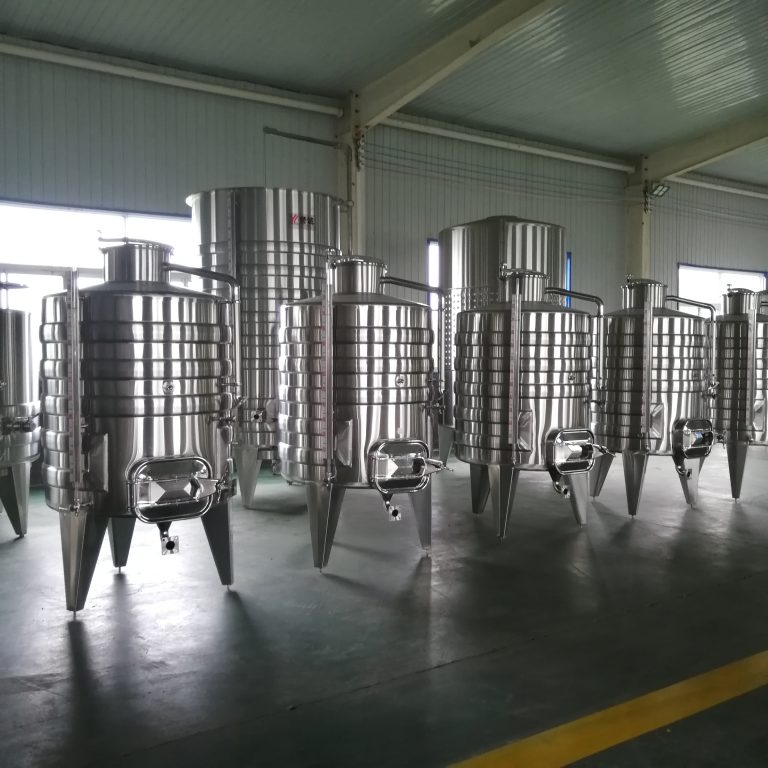 500L wine fermenter