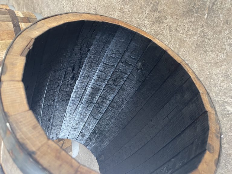 inside of 225L oak barrels