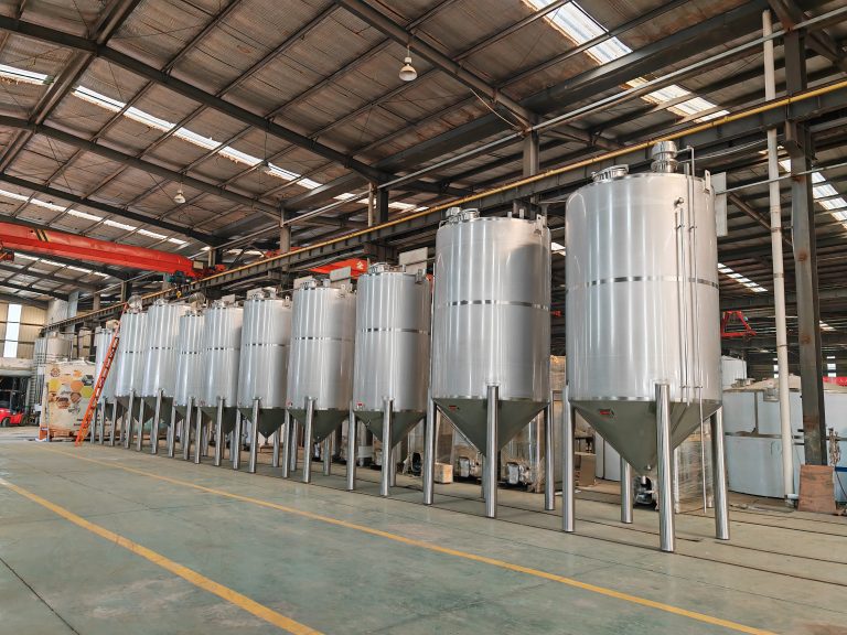 100HL yellow rice wine storage tanks2