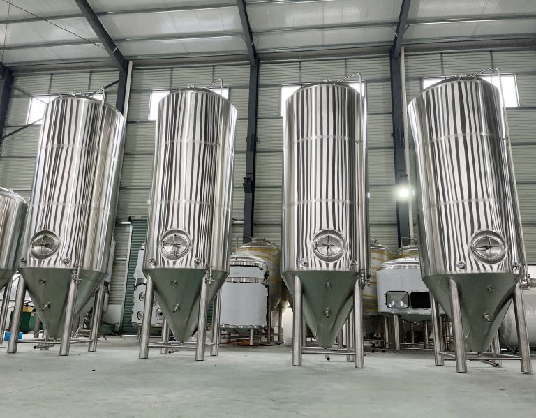 90bbl beer fermentation tanks