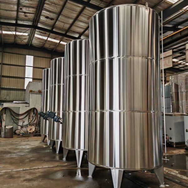 100HL stainless steel mixing tanks