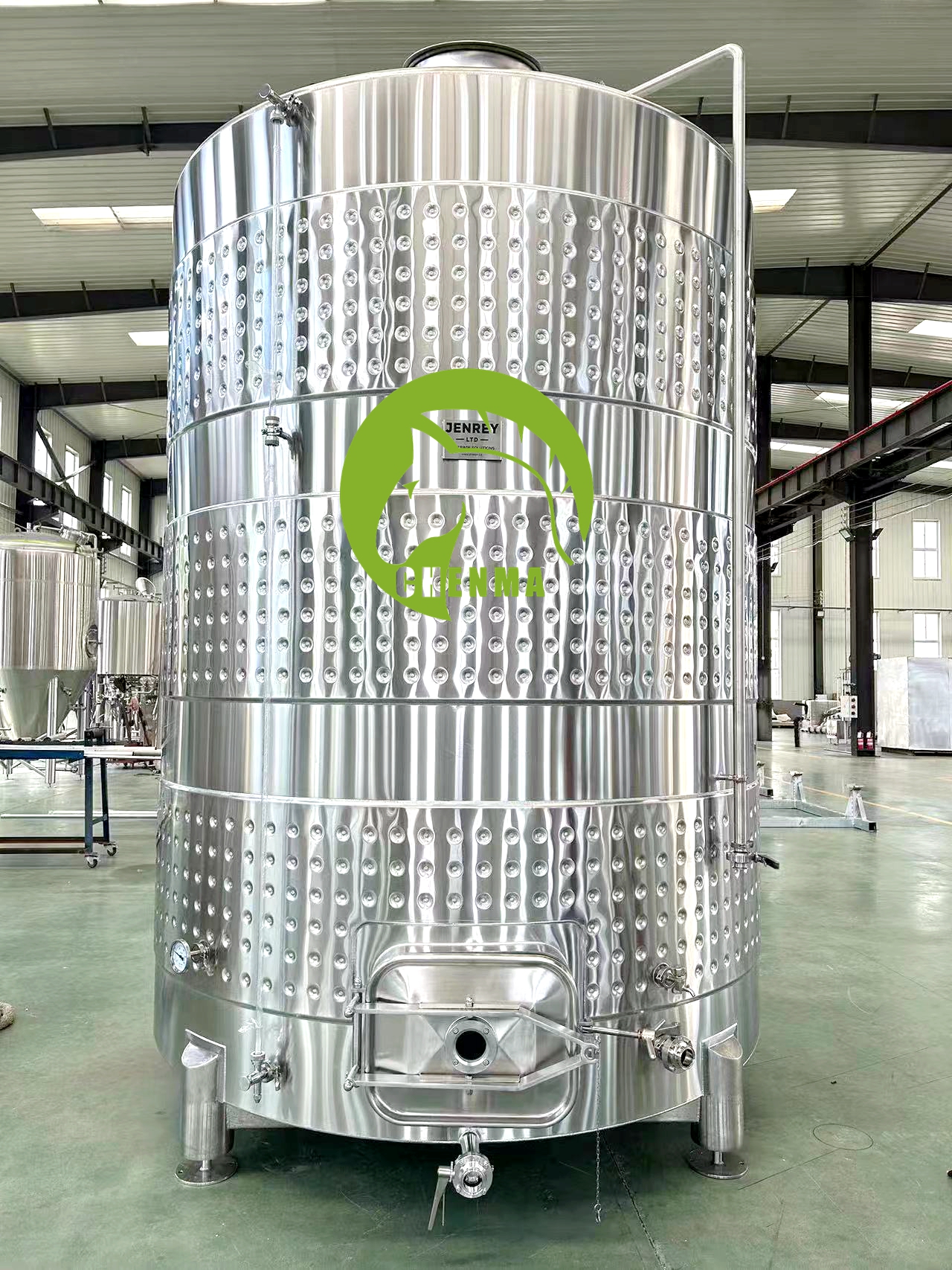 120HL-wine-fermentation-tank.jpg