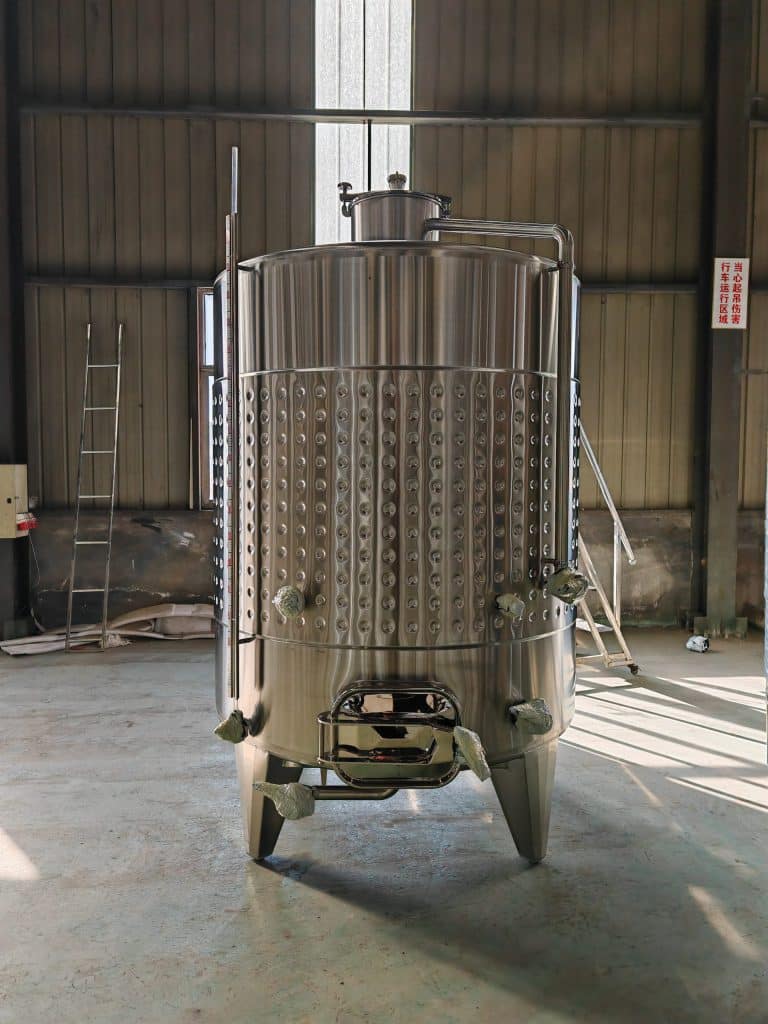3000L-wine-tank1-scaled-1.jpg