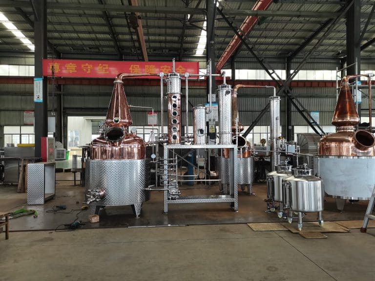 Distillation Container Types Complete Guide to Distillation Equipment Types & Applications - CHENMA