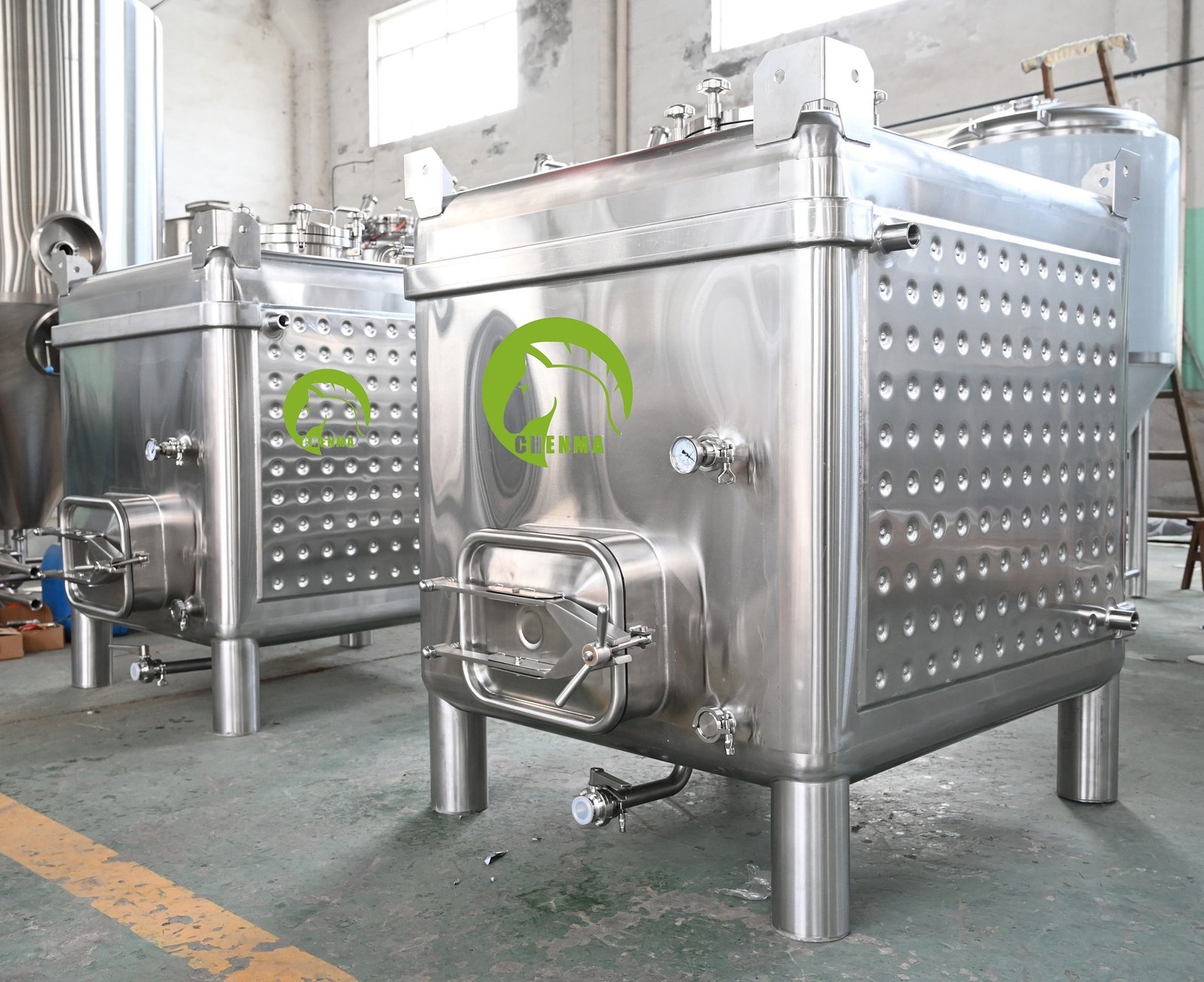 1000L IBC with cooling jacket