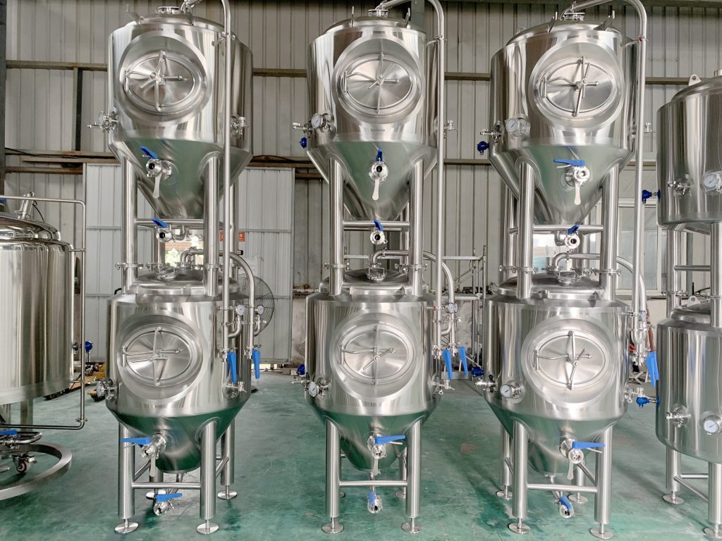 stackable beer fermenters