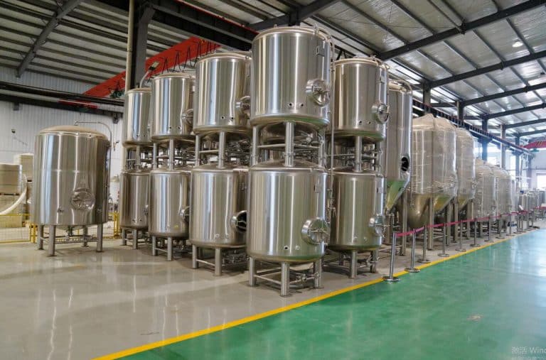 stackable-brite-beer-tanks.jpg