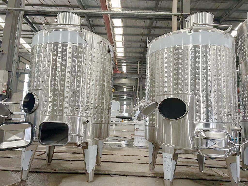 stainless steel round wine fermentation tanks