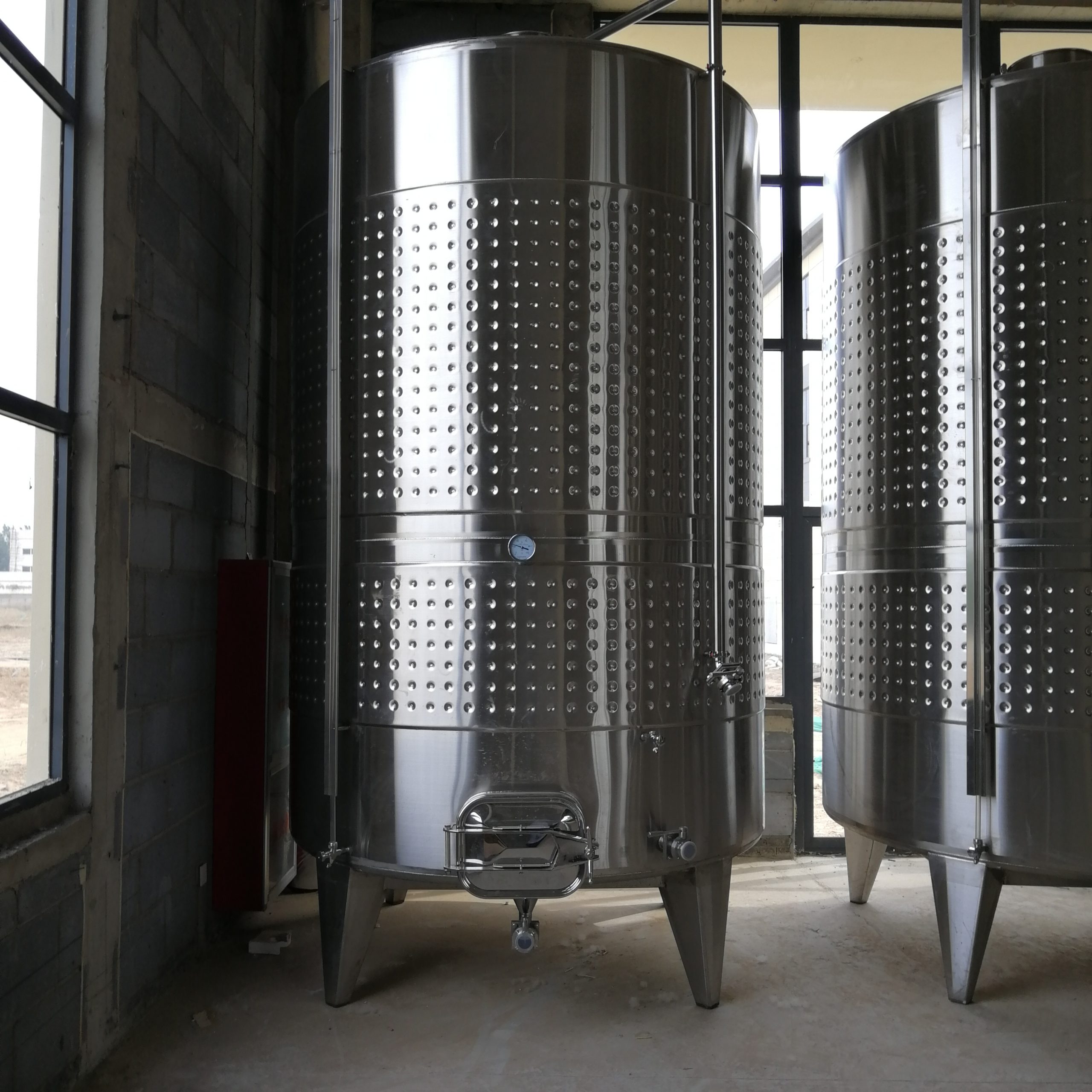 wine-fermenter-scaled-1.jpg