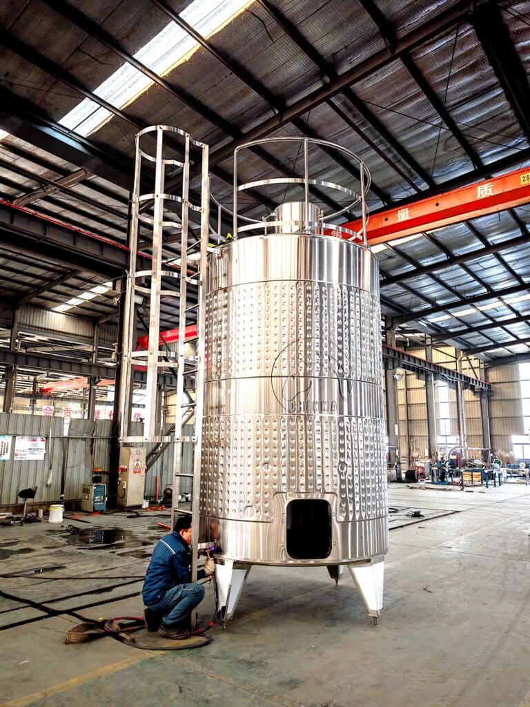 12000L wine fermentation tank