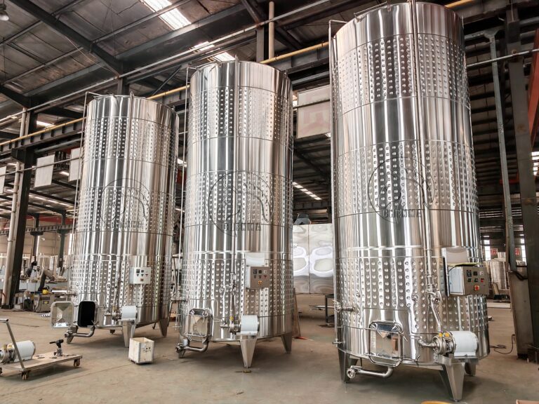 20000L pump-over red wine fermentation tanks