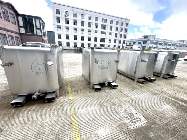 stainless steel cube tanks