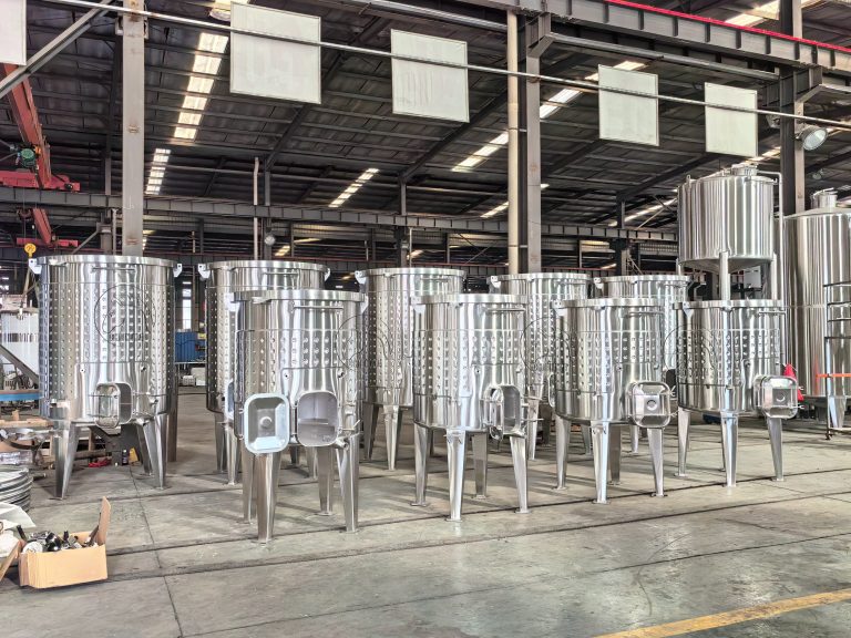 Stainless Steel Floating Lid Tank