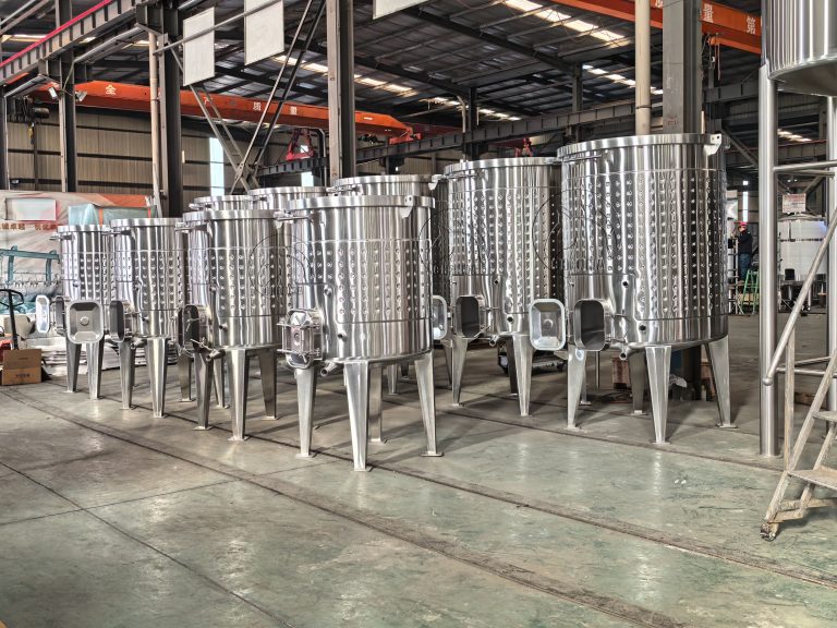 Stainless Steel Floating Lid Tank