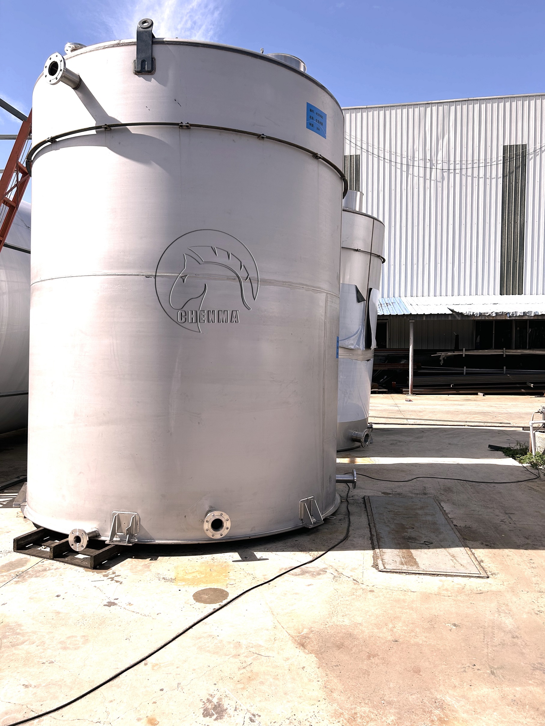 30,000water storage tank