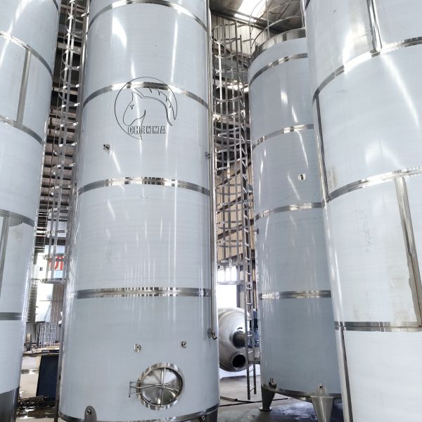 stainless steel water storage tank